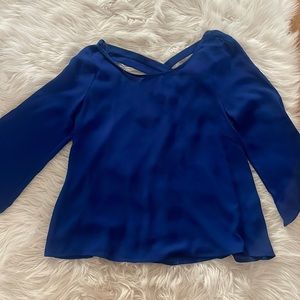 Blue blouse with fun back